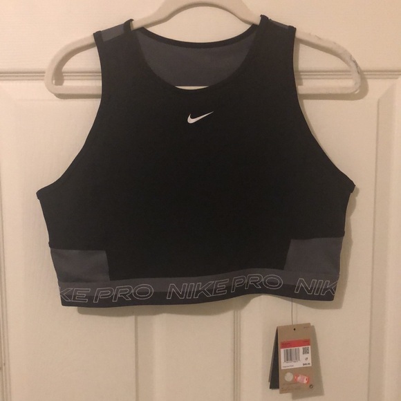 NIKE PRO Dri-Fit Training Top. - Picture 5 of 13